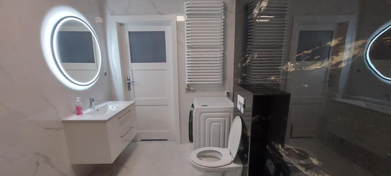 Apartament Barcelona คราคูฟ ภายนอก รูปภาพ